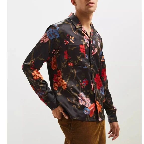 Urban Outfitters Satin Floral Button-Down Shirt S - Picture 1 of 12